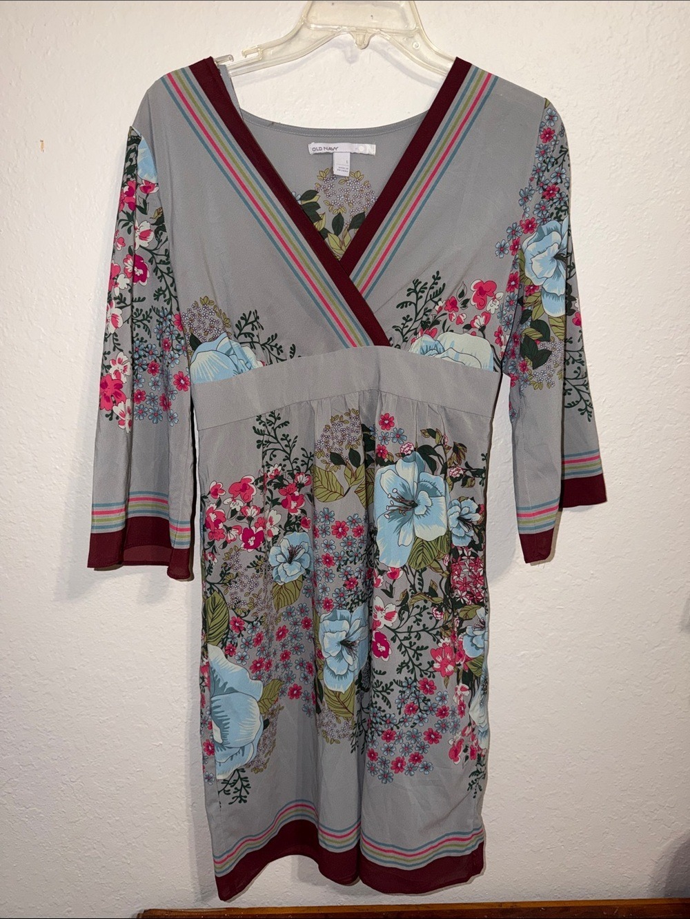 Old Navy Floral Dress Plunging V Neck